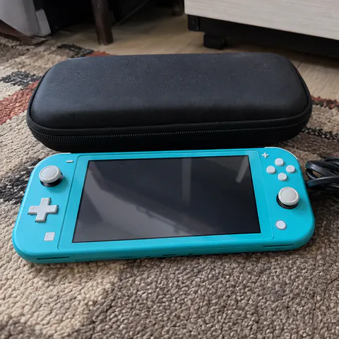 Foto do produto Nintendo Switch Lite turquesa disponível para troca no Unitrocas