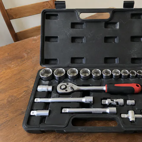 Foto do produto Jogo de soquetes Gedore Red com 24 peças disponível para troca no Unitrocas