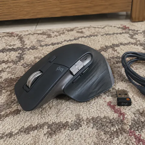 Foto do produto Mouse Logitech MX Master 3 disponível para troca no Unitrocas