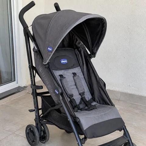 Foto do produto Carrinho de bebê Chicco Liteway disponível para troca no Unitrocas