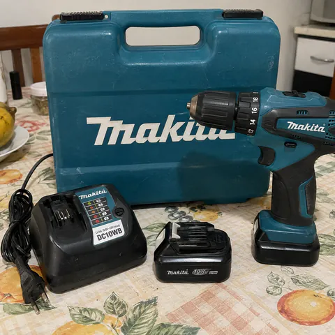 Foto do produto Parafusadeira Makita DF330D disponível para troca no Unitrocas