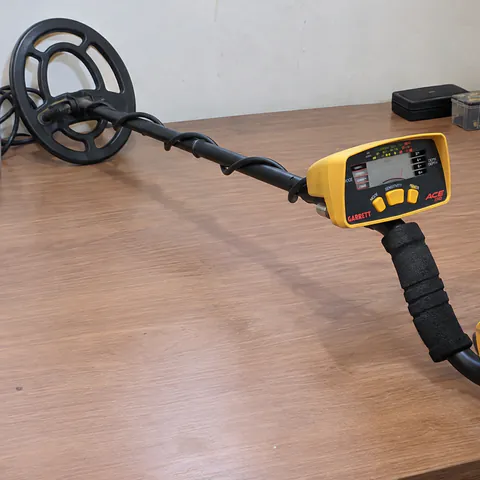 Foto do produto Detector de metais Garrett ACE 150 disponível para troca no Unitrocas