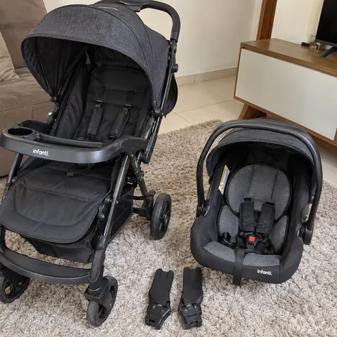 Foto do produto Carrinho Infanti Travel System com bebê-conforto disponível para troca no Unitrocas