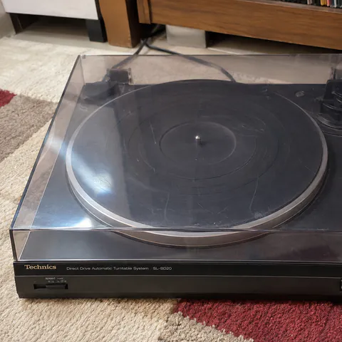 Foto do produto Toca-discos Technics SL-BD20 disponível para troca no Unitrocas