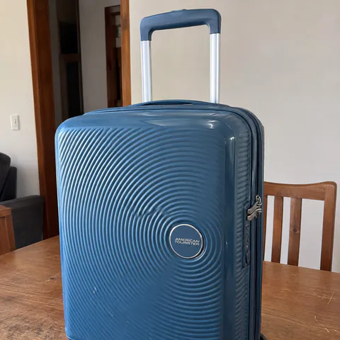 Foto do produto Mala American Tourister Curio de cabine disponível para troca no Unitrocas