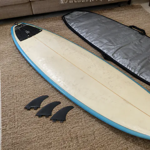 Foto do produto Prancha de surf funboard de 7 pés disponível para troca no Unitrocas
