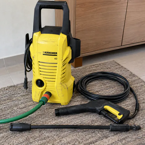 Foto do produto Lavadora de alta pressão Kärcher K3 disponível para troca no Unitrocas