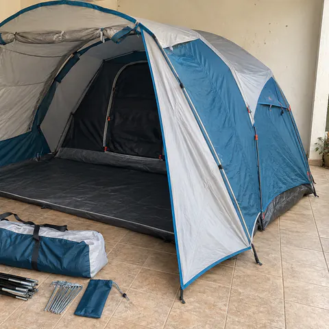 Foto do produto Barraca Quechua Arpenaz 4.1 disponível para troca no Unitrocas