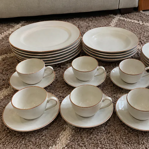 Foto do produto Aparelho de jantar Porto Brasil com 30 peças disponível para troca no Unitrocas