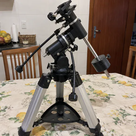Foto do produto Montagem equatorial Sky-Watcher EQ2 com tripé disponível para troca no Unitrocas