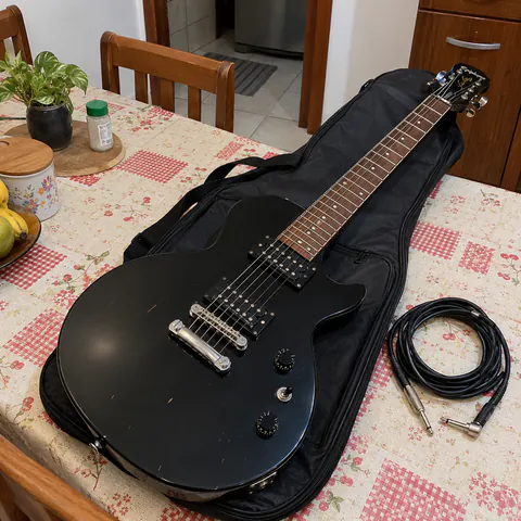Foto do produto Guitarra Epiphone Les Paul Special-II disponível para troca no Unitrocas