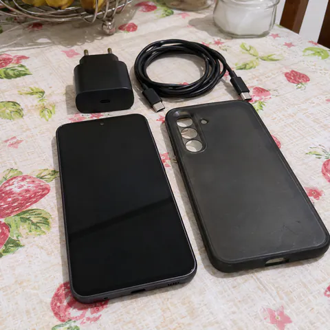 Foto do produto Samsung Galaxy S23 FE de 128 GB disponível para troca no Unitrocas