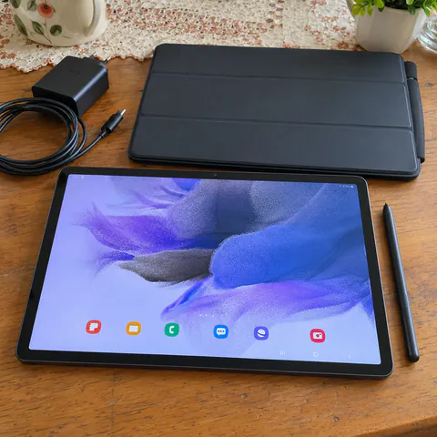 Foto do produto Samsung Galaxy Tab S7 FE com S Pen disponível para troca no Unitrocas
