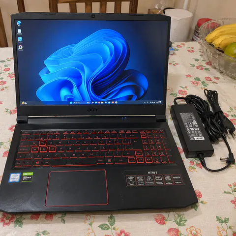 Foto do produto Notebook Acer Nitro 5 AN515-54 com GTX 1650 disponível para troca no Unitrocas