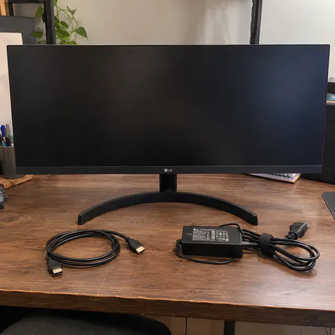 Foto do produto Monitor LG UltraWide 29WN600 de 29 polegadas disponível para troca no Unitrocas