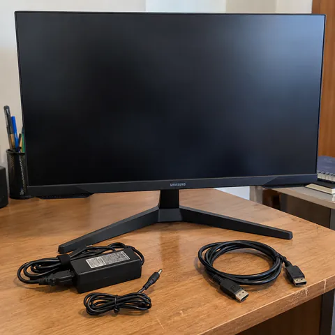 Foto do produto Monitor Samsung Odyssey G3 F24G35T disponível para troca no Unitrocas