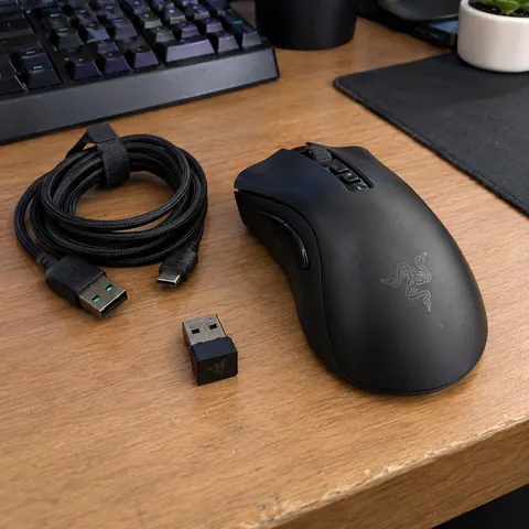 Foto do produto Mouse Razer DeathAdder V2 Pro disponível para troca no Unitrocas