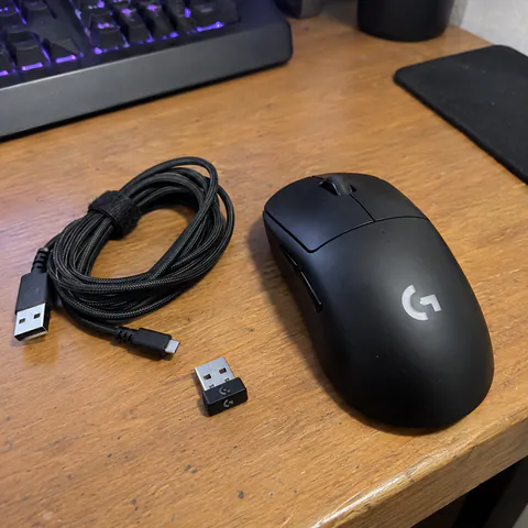 Foto do produto Mouse Logitech G Pro Wireless disponível para troca no Unitrocas