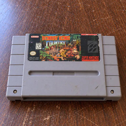 Foto do produto Cartucho Donkey Kong Country para Super Nintendo disponível para troca no Unitrocas